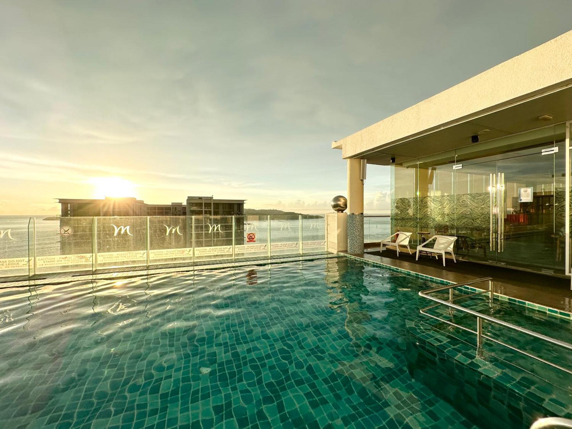 M Centro City Centre @ Gaya Street By Sunset Seaview Vacation Condos Kota Kinabalu Exterior photo